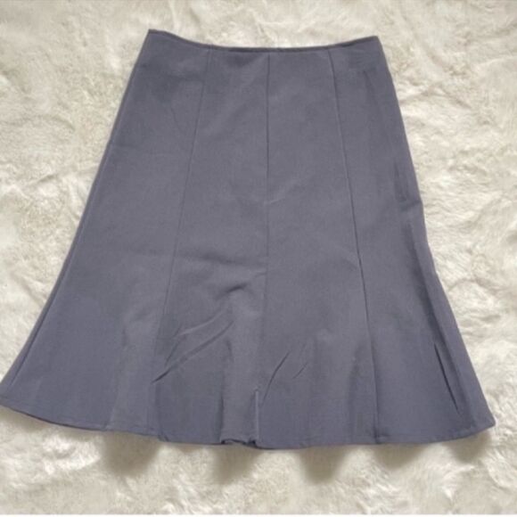 Pleated knitted skirt in gray Size Small - Picture 11 of 15